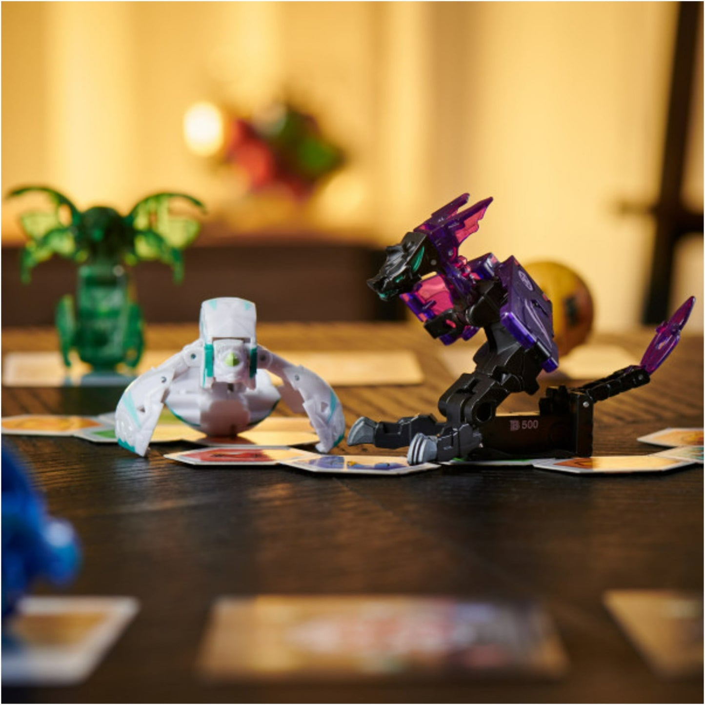 Bakugan Legends, Platinum Sharktar with Trading Card