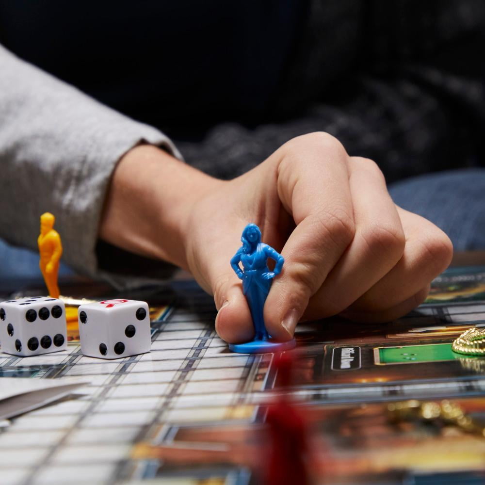 Clue Classic Mystery Board Game for Kids and Family Ages 8 and Up, 2-6 Players